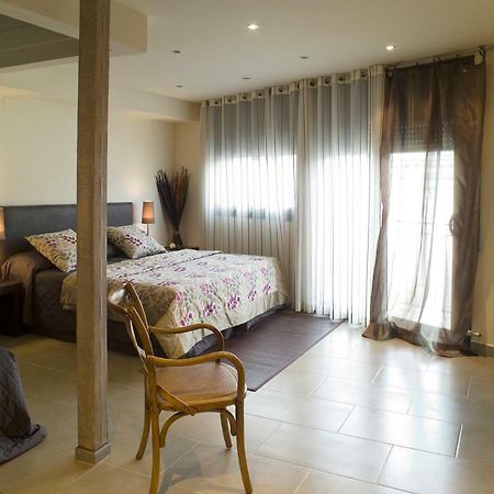 Hotel Calabria Ла Гарига Екстериор снимка