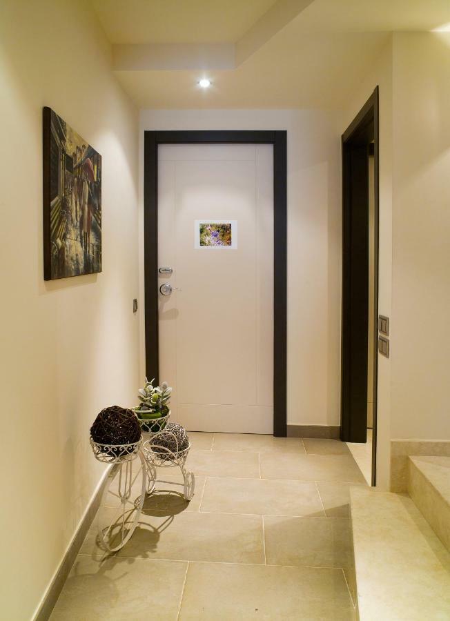 Hotel Calabria Ла Гарига Екстериор снимка