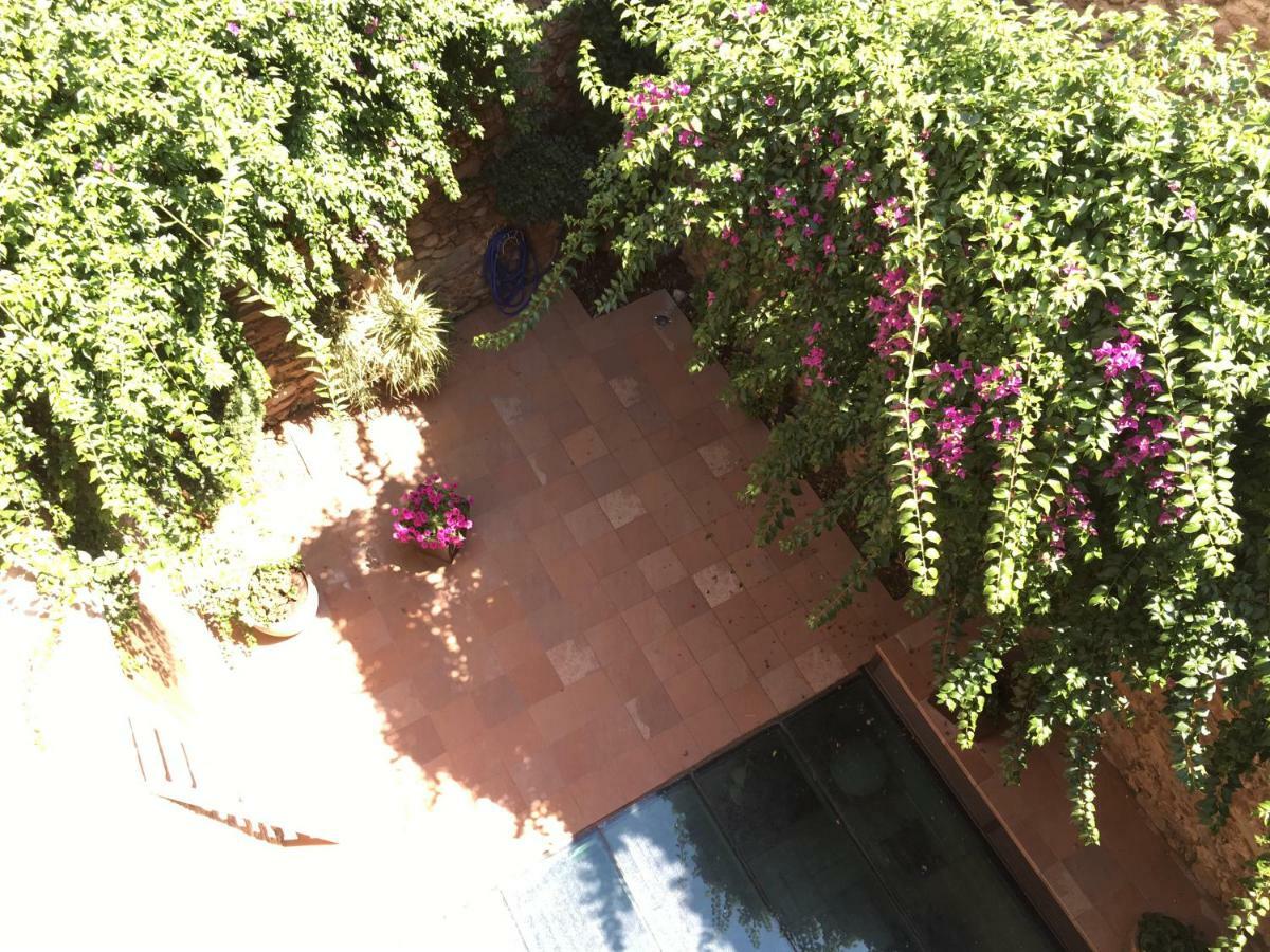 Hotel Calabria Ла Гарига Екстериор снимка