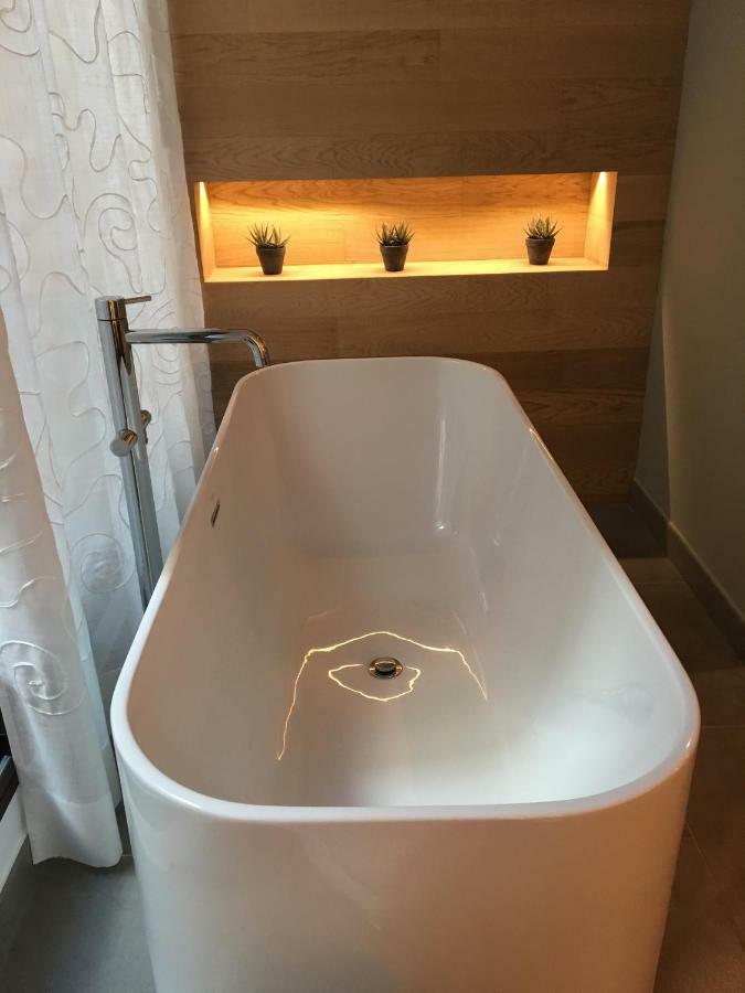 Hotel Calabria Ла Гарига Екстериор снимка