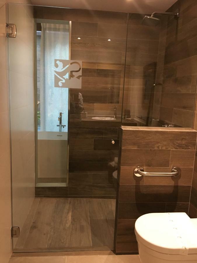 Hotel Calabria Ла Гарига Екстериор снимка